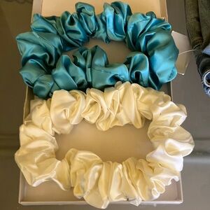 Artilady premium hair accessory set of 2 bands/jumbo scrunches for hair or wig